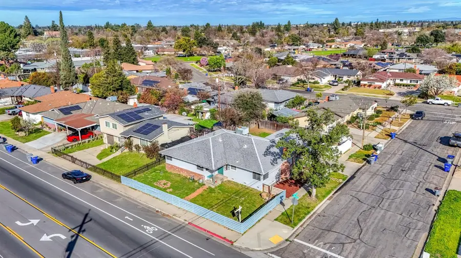 3495 E Dakota, Fresno, CA 93726 - #2