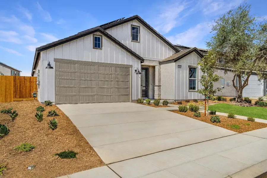 834 Traverse Drive S, Madera, CA 93636 - #2
