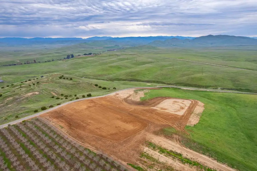 12875 Auberry Road, Clovis, CA 93619 - #2