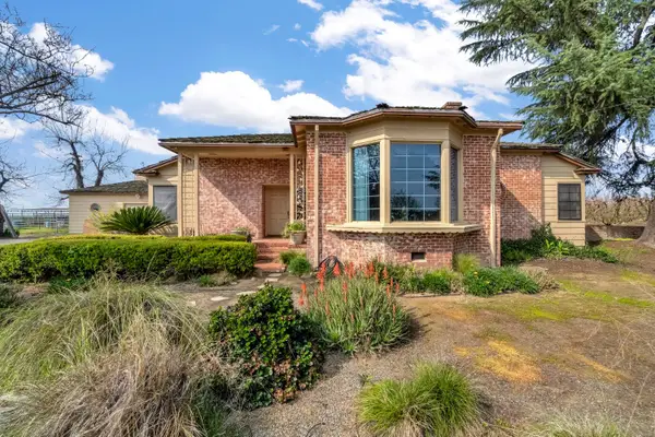 38931 Road 80, Dinuba, CA 93618