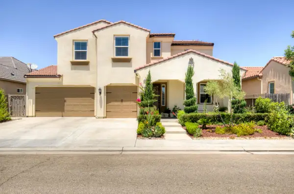 3211 Salem Avenue, Clovis, CA 93619