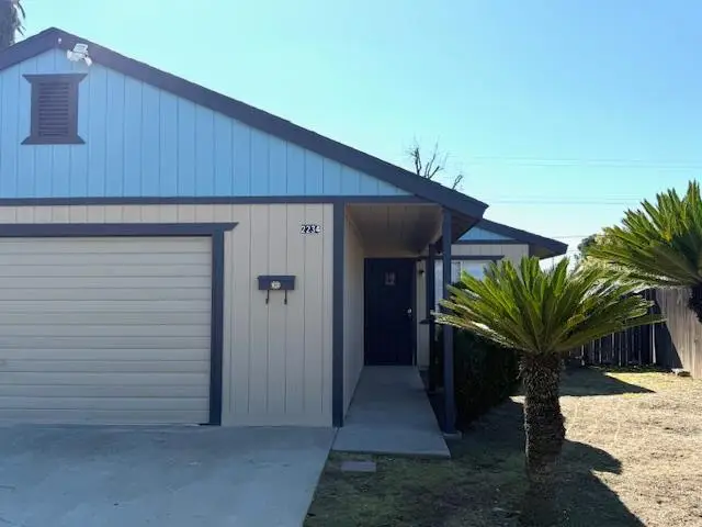 2234 E University Avenue, Fresno, CA 93703 - #3