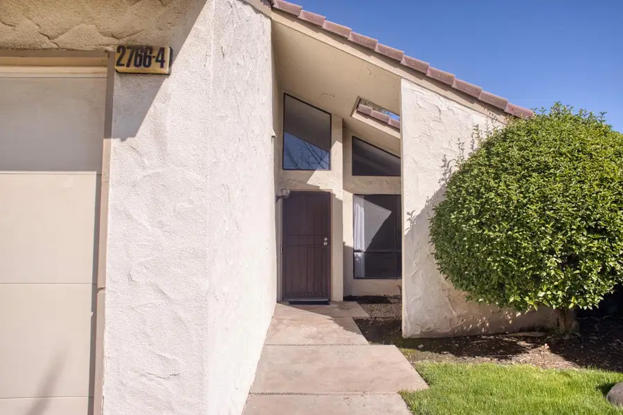 2766 W Celeste Avenue #4, Fresno, CA 93711 - #3