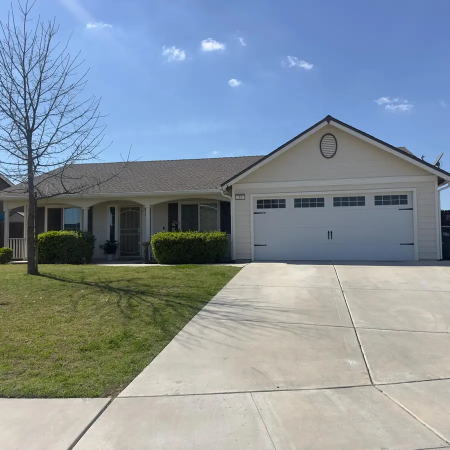 53 Dalton Avenue, Sanger, CA 93657 - #3