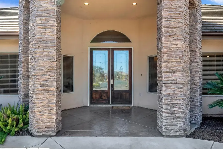 7559 N Antioch Avenue, Fresno, CA 93722 - #3