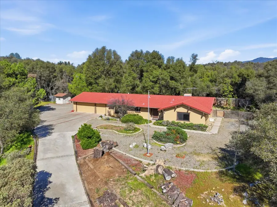 46300 Vista Del Rio, Oakhurst, CA 93644 - #3