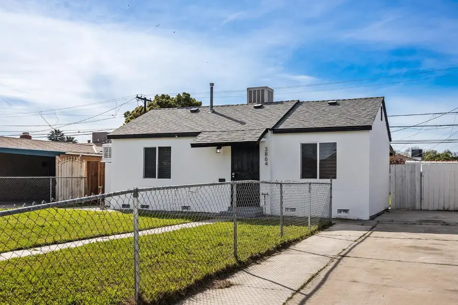 3864 E Lyell Avenue, Fresno, CA 93702 - #3
