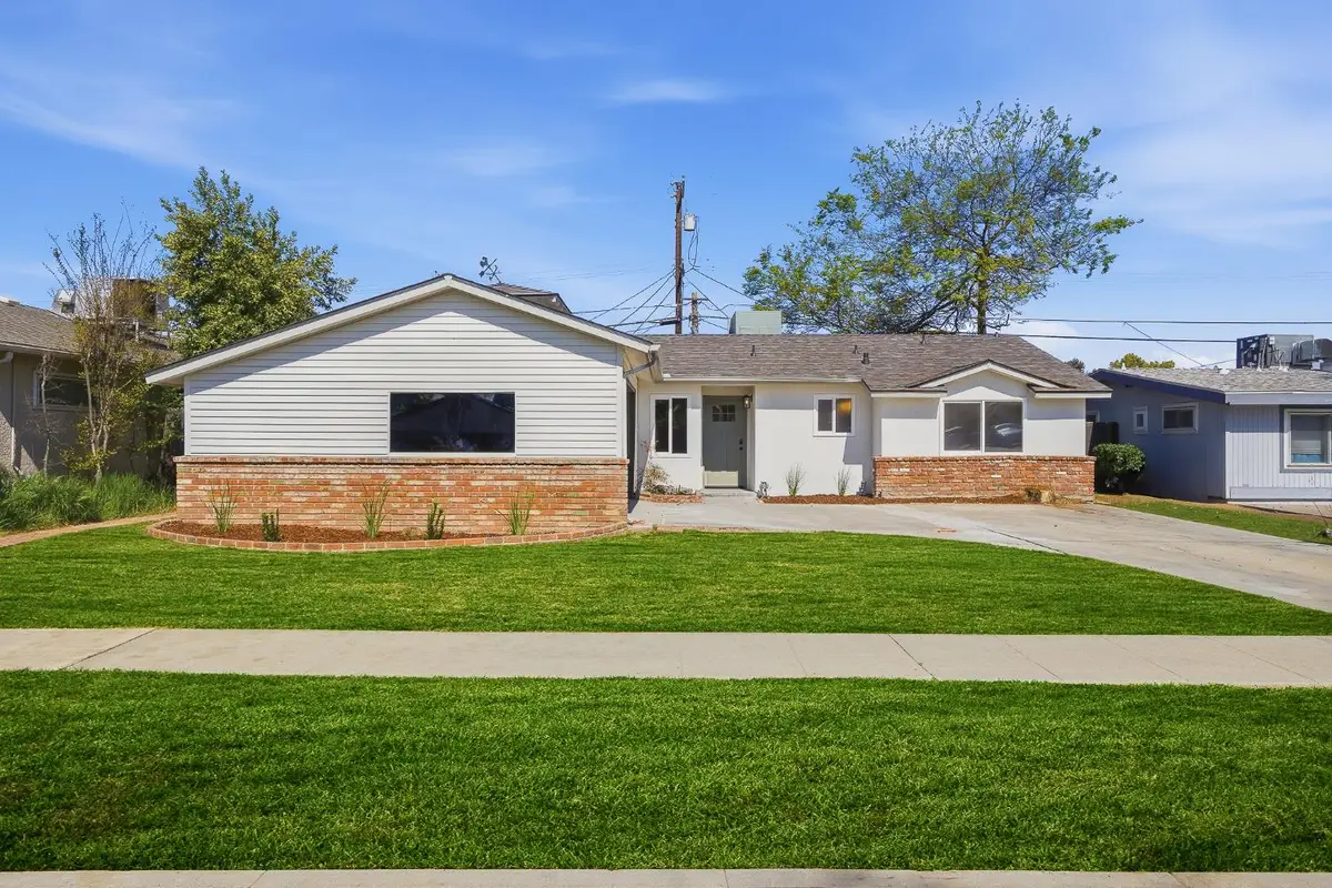 3915 E Holland Avenue, Fresno, CA 93726 - #1