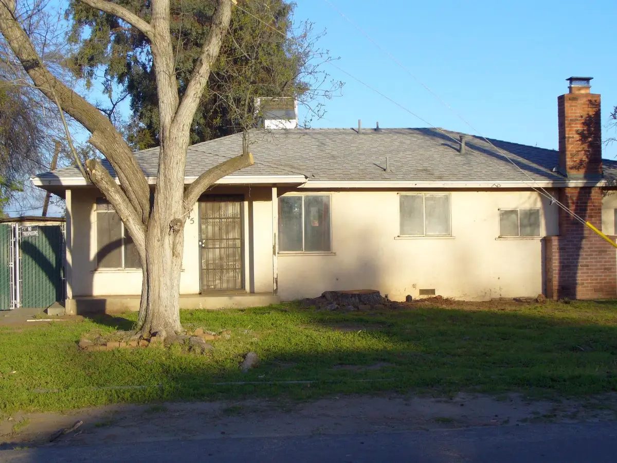 345 S Bailey Avenue, Fresno, CA 93727 - #1