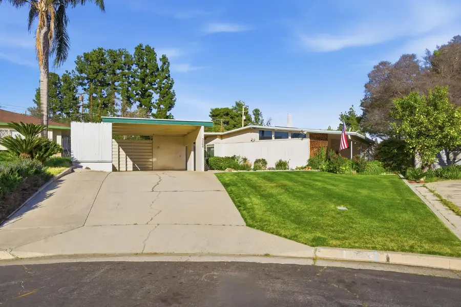 5208 Greenbrier Avenue, Bakersfield, CA 93306 - #3