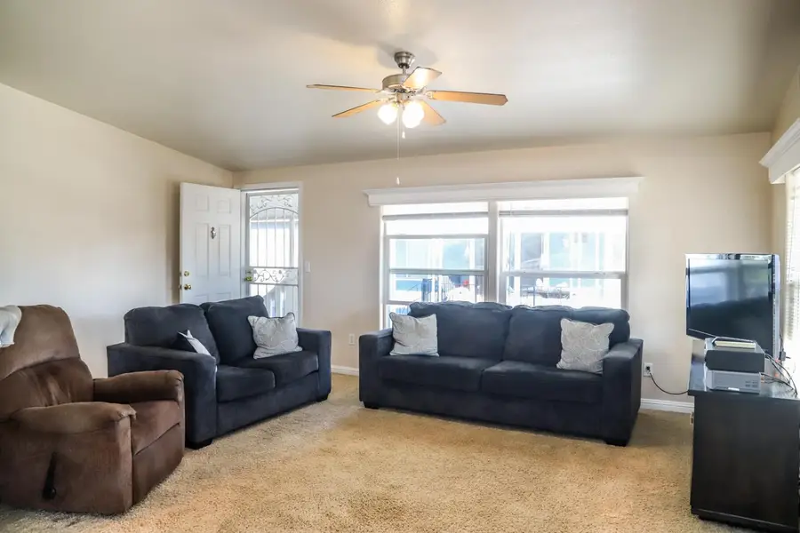 2706 W Ashlan Avenue #134, Fresno, CA 93705 - #3