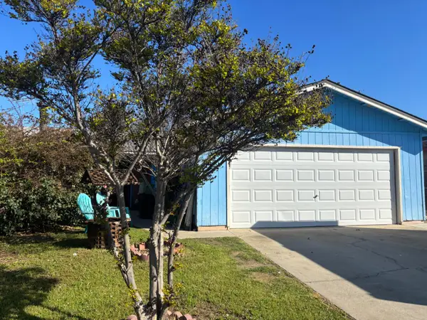 103 Poppy Lane, Clovis, CA 93612