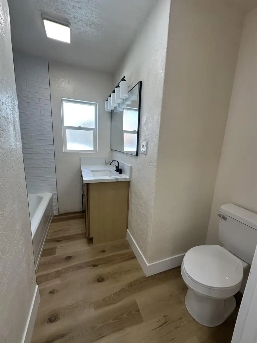 428 Greenwood Avenue, Sanger, CA 93657 - #3