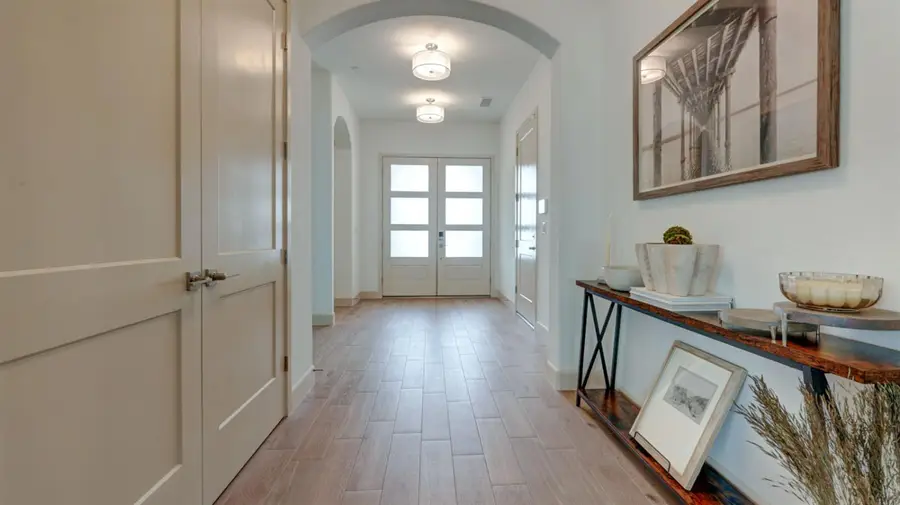 1675 N Blackwood Avenue, Clovis, CA 93619 - #2