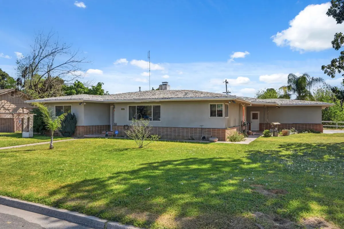 5446 E Mono Street, Fresno, CA 93727 - #1
