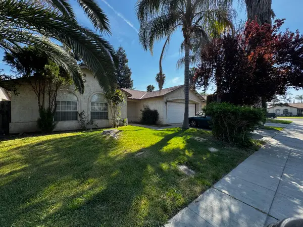 435 Blueridge Drive, Madera, CA 93637