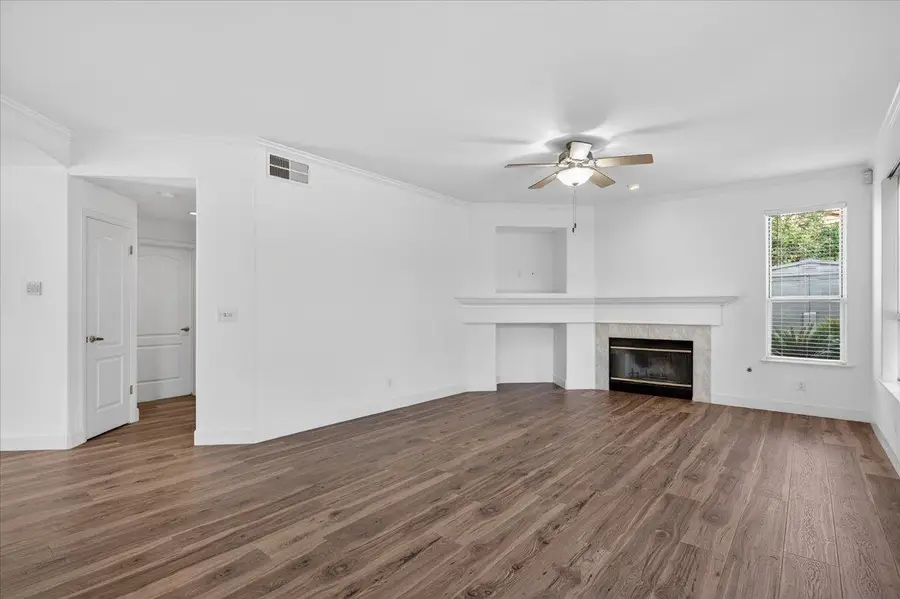 1942 E Desert Island Drive, Fresno, CA 93730 - #2