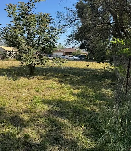 548 S Recreation Avenue, Fresno, CA 93702 - #3