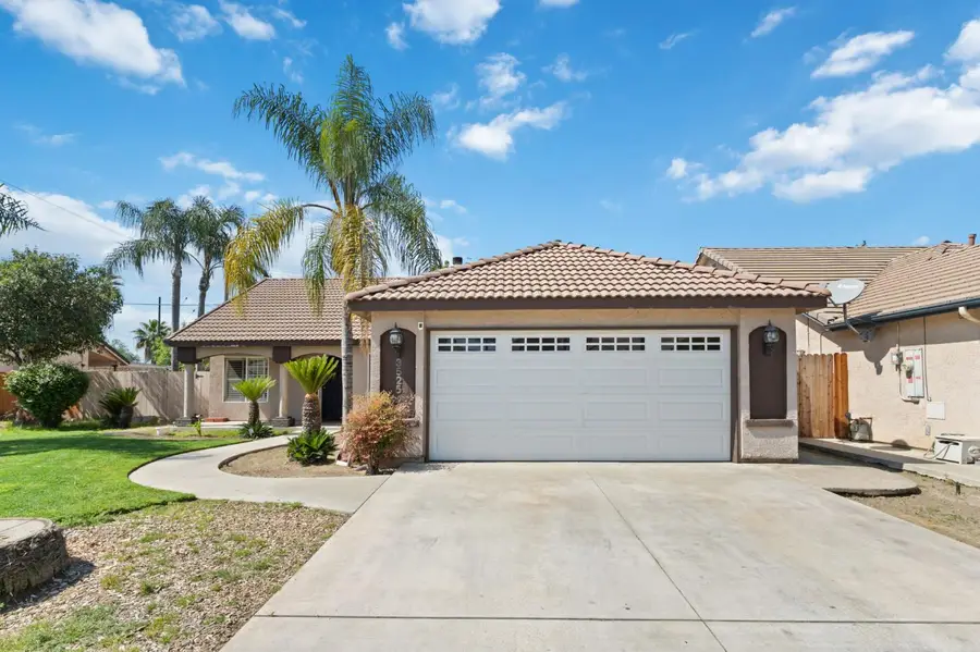 3525 S Martin Court, Visalia, CA 93277 - #2