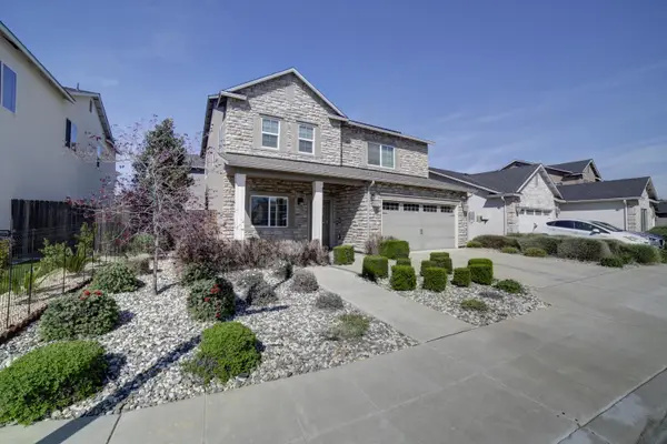 6026 E Fedora Avenue, Fresno, CA 93727