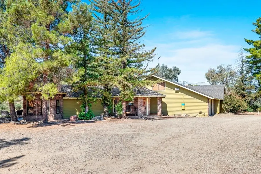 39330 W Hwy 198, Coalinga, CA 93210 - #2