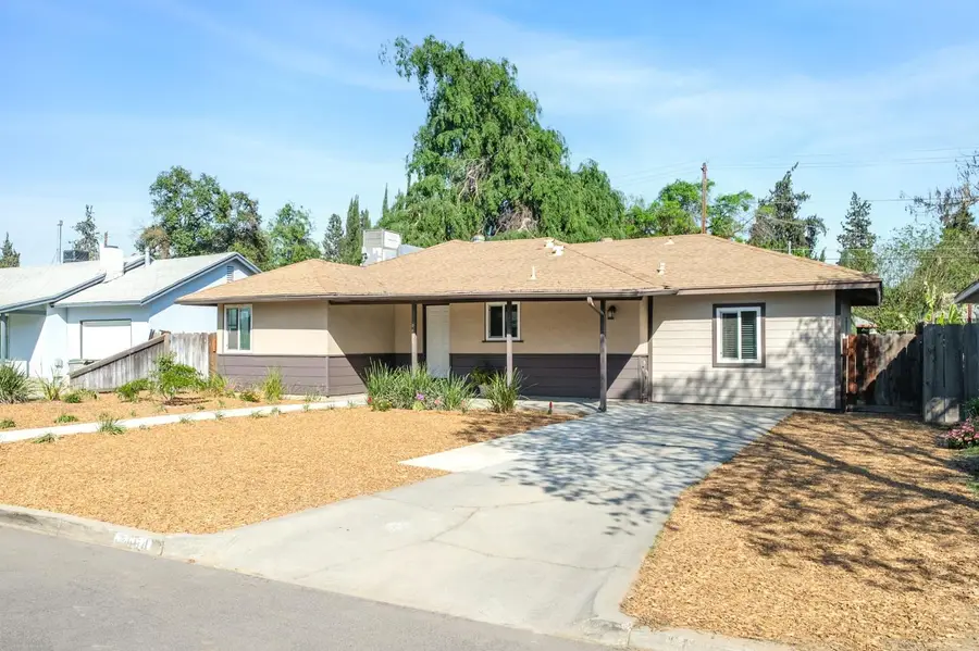 4664 N Vagedes Avenue, Fresno, CA 93705 - #3