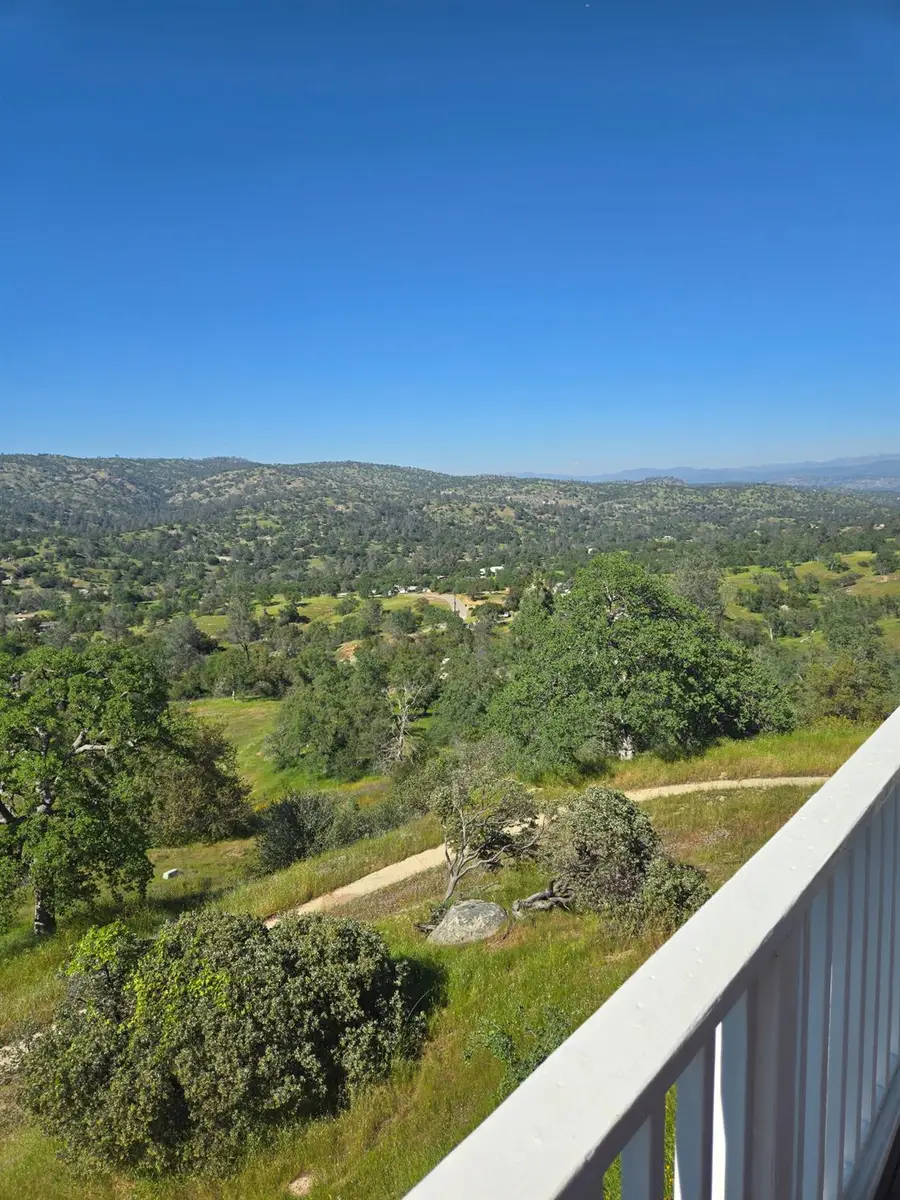 39925 Lilley Mountain Drive, Coarsegold, CA 93614 - #2