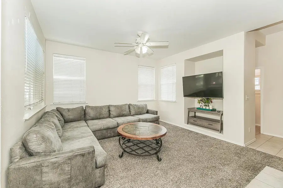 717 W Tivoli Lane, Clovis, CA 93611 - #3