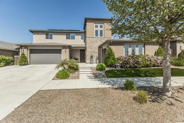 877 Treasure Hills Drive, Madera, CA 93636