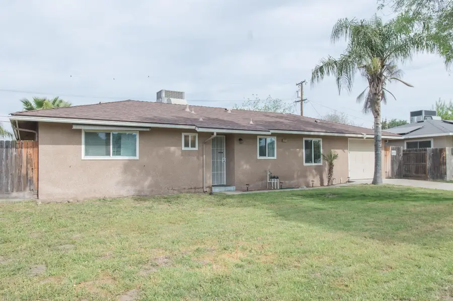5625 E Tarpey Drive, Fresno, CA 93727 - #3