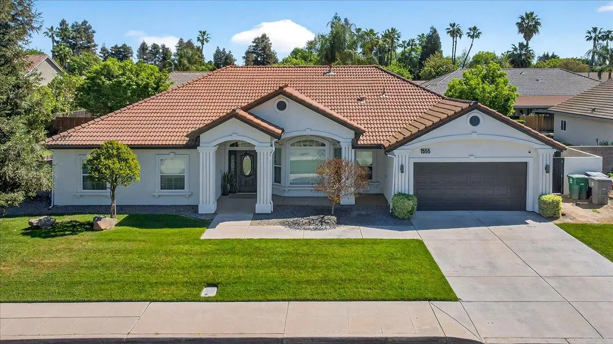 1555 Taylor Lane, Madera, CA 93637 - #1