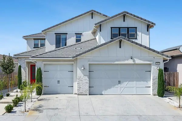 2833 N Armstrong Avenue, Fresno, CA 93727