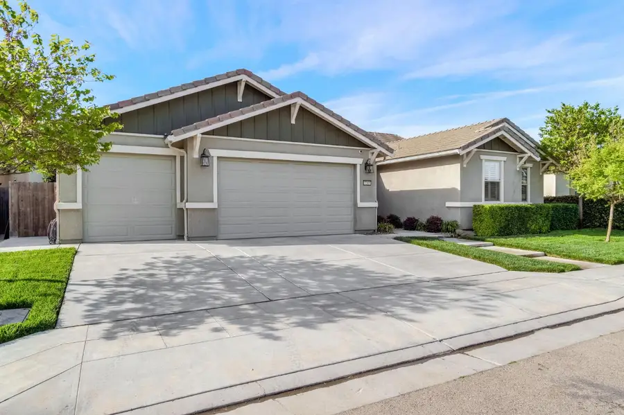 7265 E Yale Avenue, Fresno, CA 93737 - #2