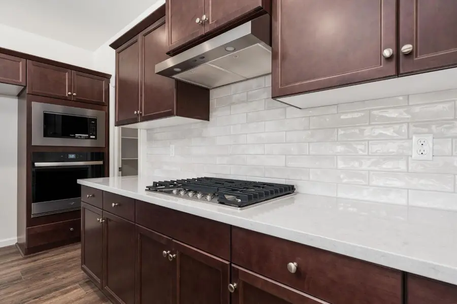 1189 Magnolia Court W, Madera, CA 93636 - #2