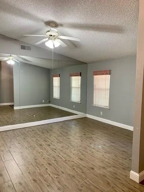 Address Withheld By Seller, Fresno, CA 93711 - #3