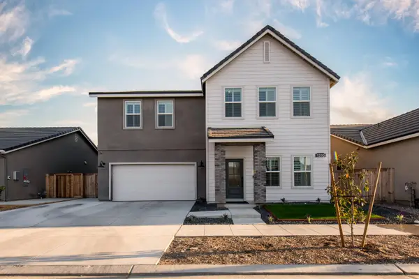 1280 Bloom Avenue, Clovis, CA 93619