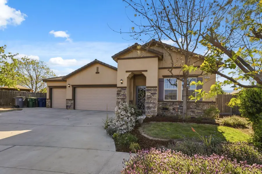 15717 W Botelho Avenue, Kerman, CA 93630 - #3