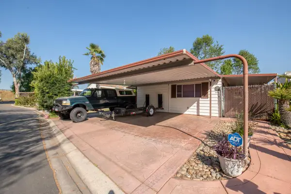 9360 N Blackstone #265, Fresno, CA 93720