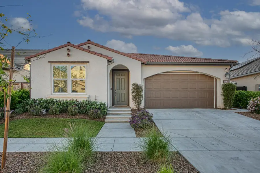 4534 Hillside Road, Madera, CA 93636 - #2