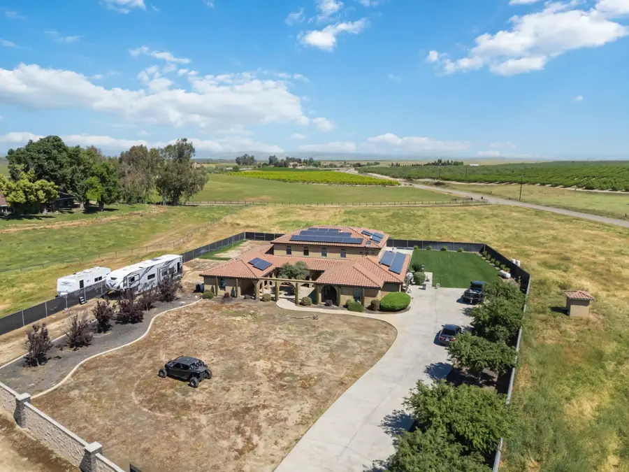 17703 El Camino Road, Madera, CA 93636 - #2