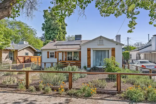 526 E Michigan Avenue, Fresno, CA 93704