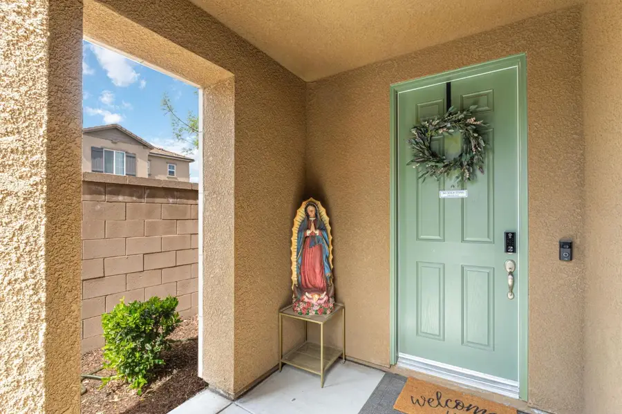 6038 E Scenic Way, Fresno, CA 93727 - #2