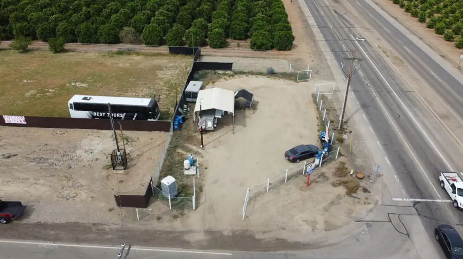 2015 N Academy Avenue, Sanger, CA 93657 - #2