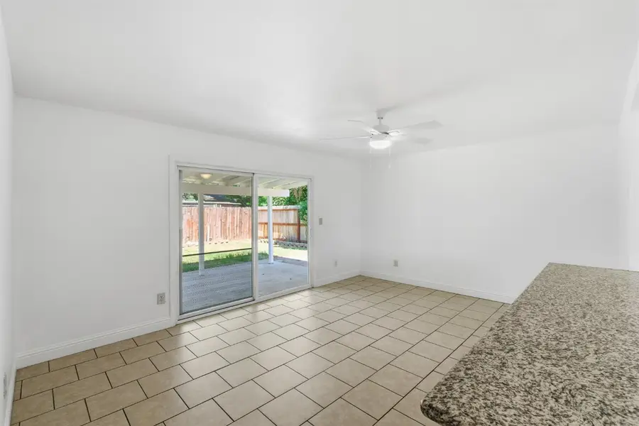4907 E Platt Avenue, Fresno, CA 93727 - #2