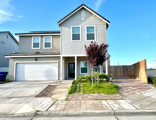 7012 W Donner Avenue, Fresno, CA 93723