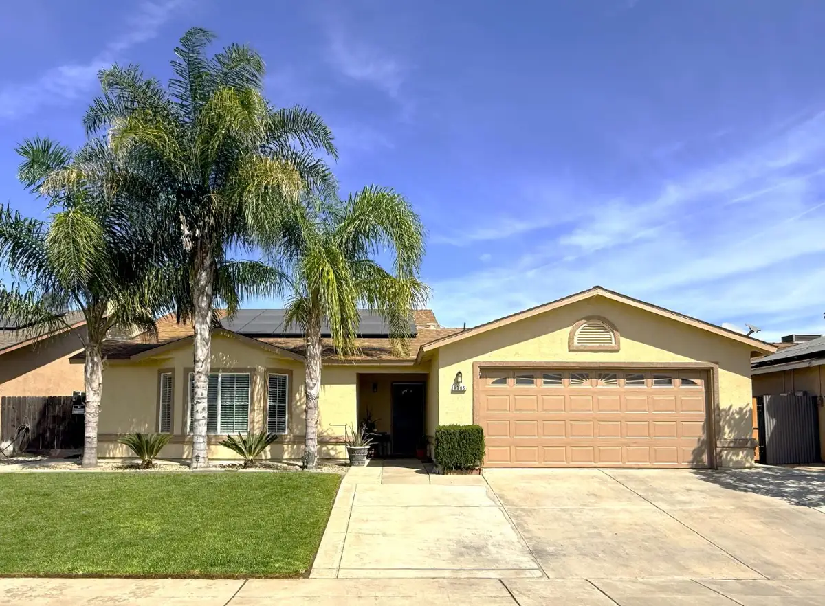 1305 Carmen Avenue, Madera, CA 93638 - #1