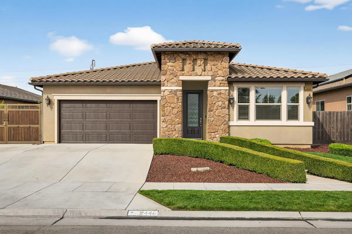 2446 S Claremont Avenue, Fresno, CA 93727 - #1