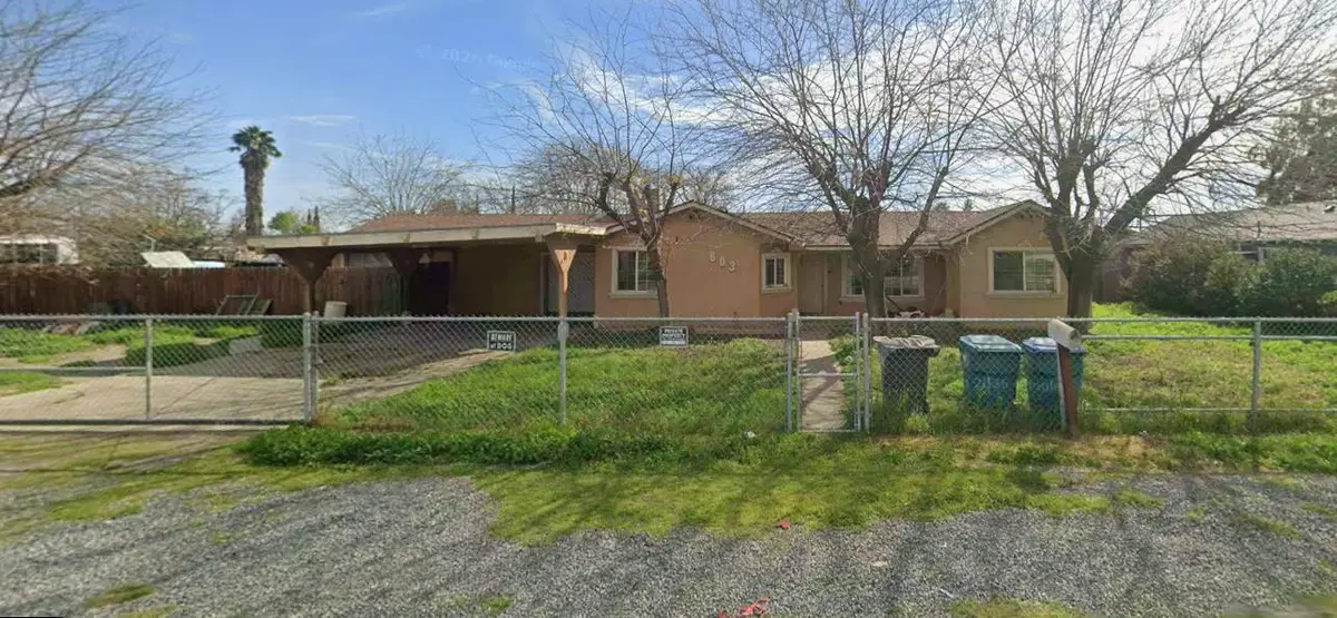 603 W Wade Avenue, Tulare, CA 93274 - #1