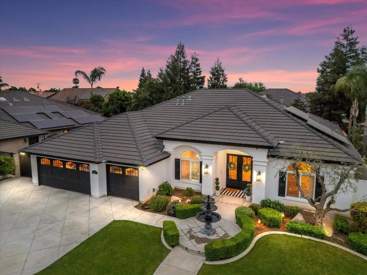 11605 Yarborough Avenue, Bakersfield, CA 93312 - #1