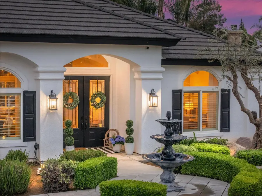 11605 Yarborough Avenue, Bakersfield, CA 93312 - #3